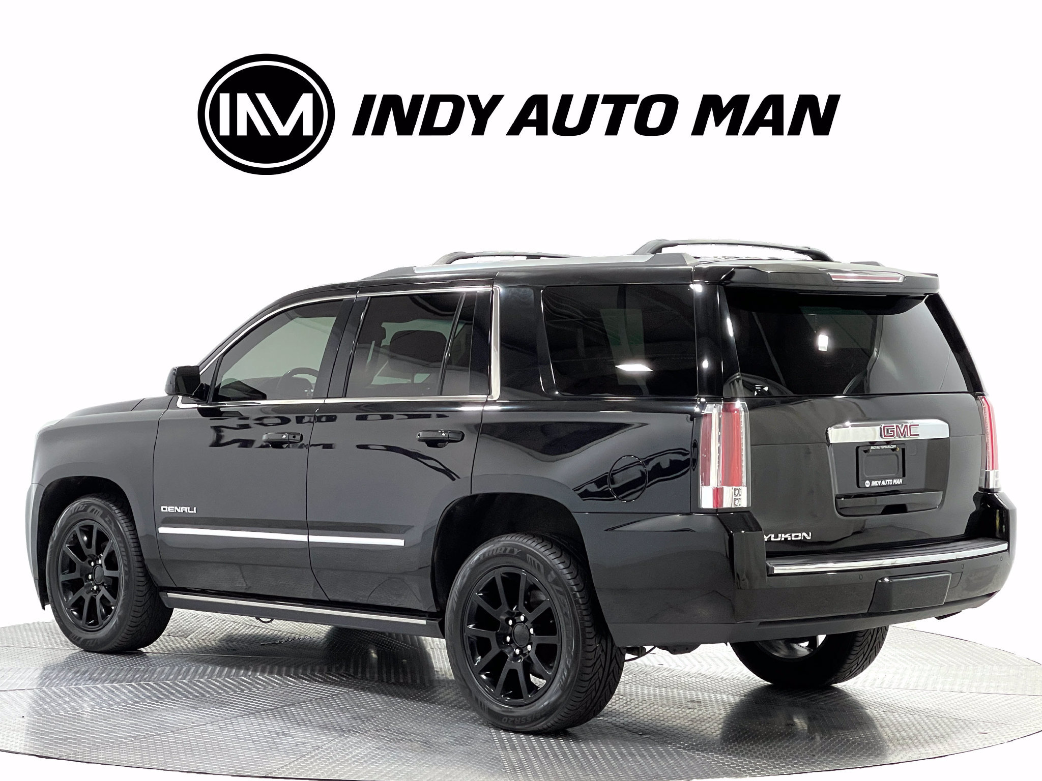 Used 2016 GMC Yukon Denali w/ Open Road Package AWD/4WD image 6
