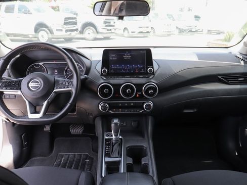 Used 2022 Nissan Sentra SV w/ Trunk Package image 21