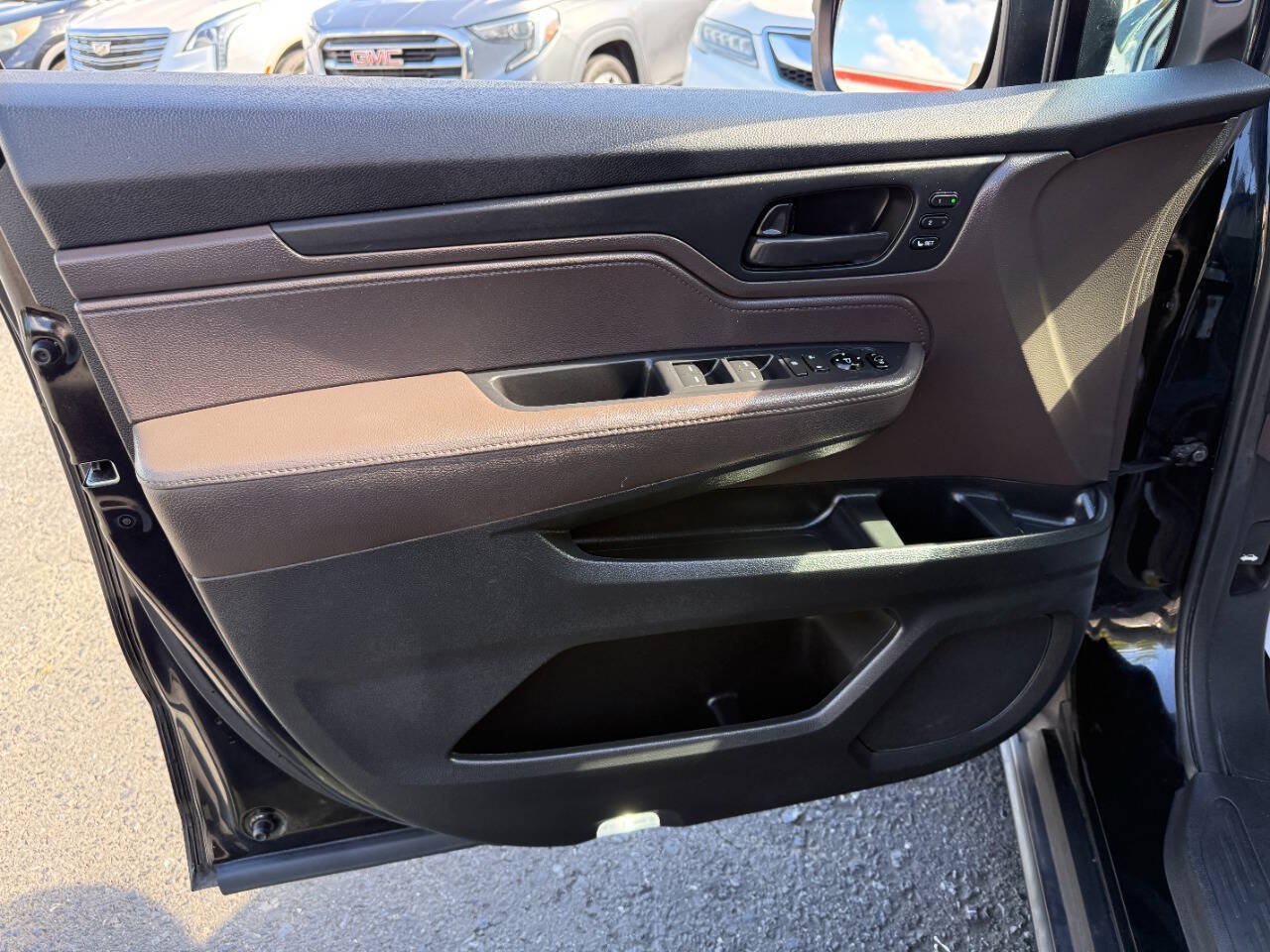 Used 2019 Honda Odyssey EX-L image 16