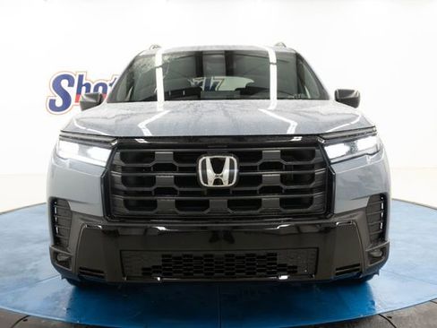 New 2026 Honda Pilot Sport image 3