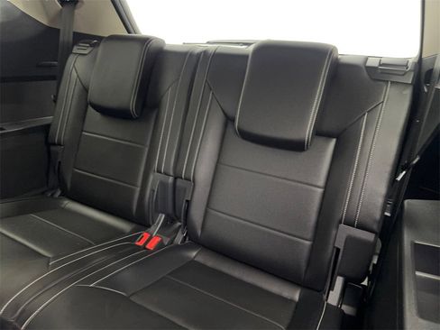 Used 2022 Volkswagen Atlas SE image 38