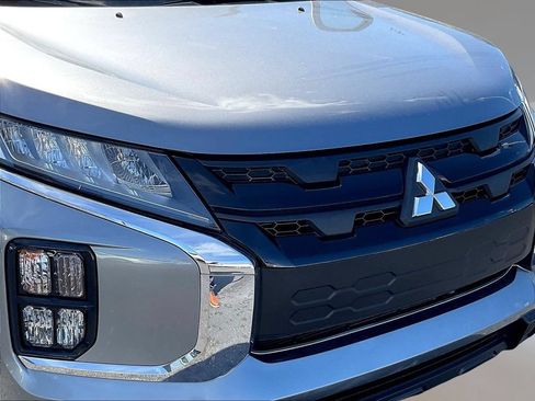 Used 2022 Mitsubishi Outlander Sport LE FWD image 31