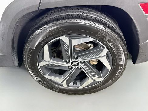 Certified 2024 Hyundai Tucson Limited AWD/4WD image 36