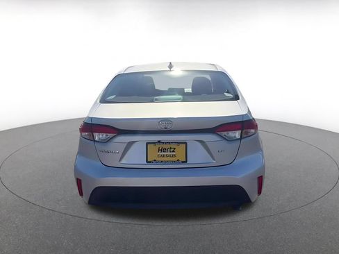 Used 2025 Toyota Corolla LE FWD image 12