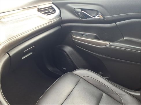 Used 2019 GMC Acadia SLT image 19