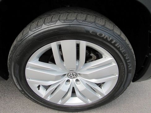 Used 2019 Volkswagen Atlas SE FWD image 15