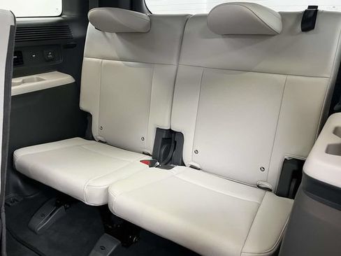 Certified 2025 Hyundai Santa Fe Limited FWD image 17