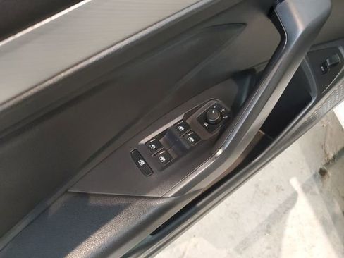 Used 2019 Volkswagen Jetta S w/ Driver Assistance Package image 13