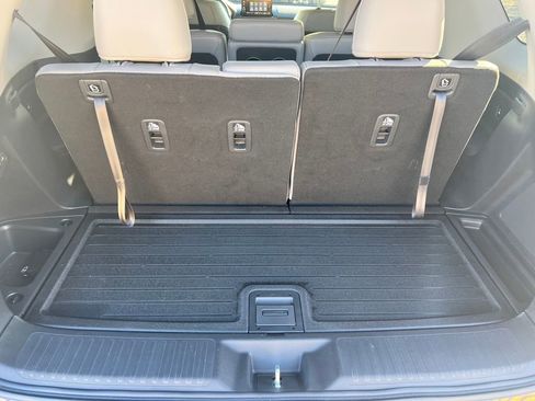 Used 2023 Honda Pilot EX-L image 17