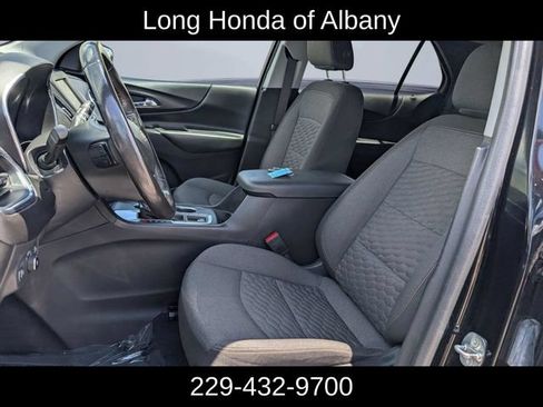 Used 2021 Chevrolet Equinox LT w/ Driver Convenience Package FWD image 15