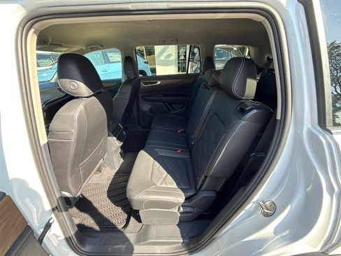 Used 2026 Volkswagen Atlas SE w/ Black Wheel Package AWD/4WD image 25
