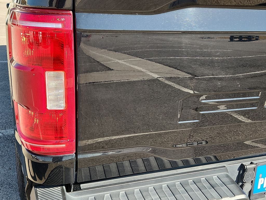 Used 2022 Ford F150 XLT w/ Equipment Group 302A High AWD/4WD image 9