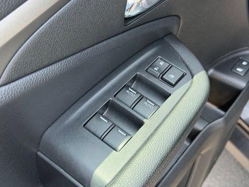 Used 2021 Honda Pilot Special Edition image 12