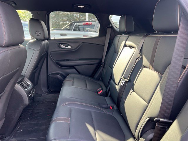 Used 2022 Chevrolet Blazer Premier w/ Enhanced Convenience Package AWD/4WD image 18