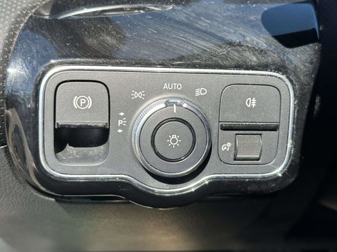 Used 2022 Mercedes-Benz A 220 4MATIC image 22