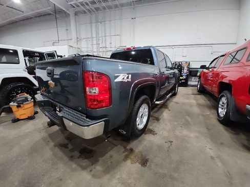 Used 2013 Chevrolet Silverado 1500 LT w/ All-Star Edition AWD/4WD image 4