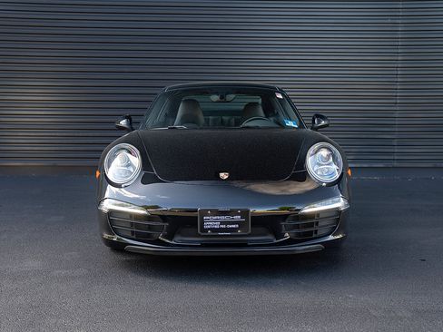 Certified 2016 Porsche 911 Carrera RWD image 24