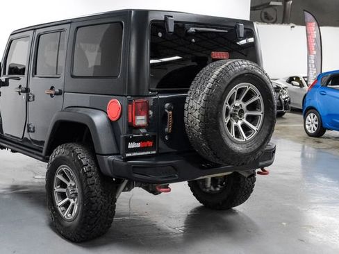 Used 2016 Jeep Wrangler Unlimited Rubicon image 13