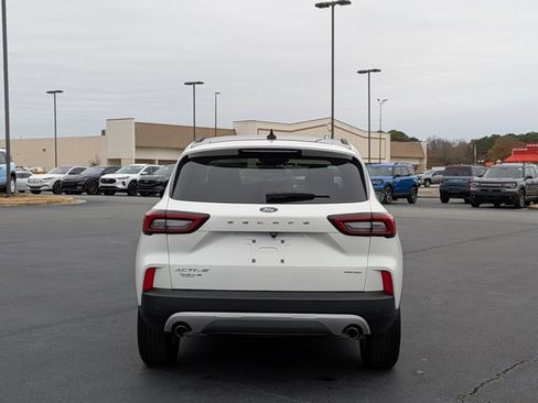 Certified 2023 Ford Escape Active w/ Tech Pack #2 image 3