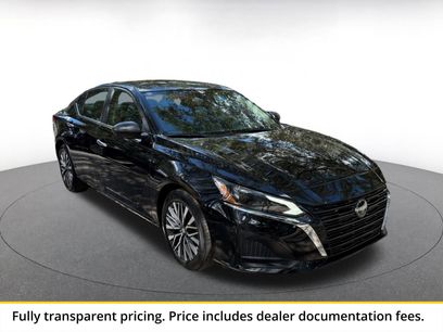 Used 2025 Nissan Altima 2.5 SV