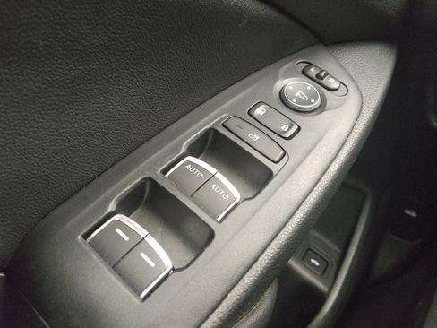 Used 2019 Honda Accord EX image 27