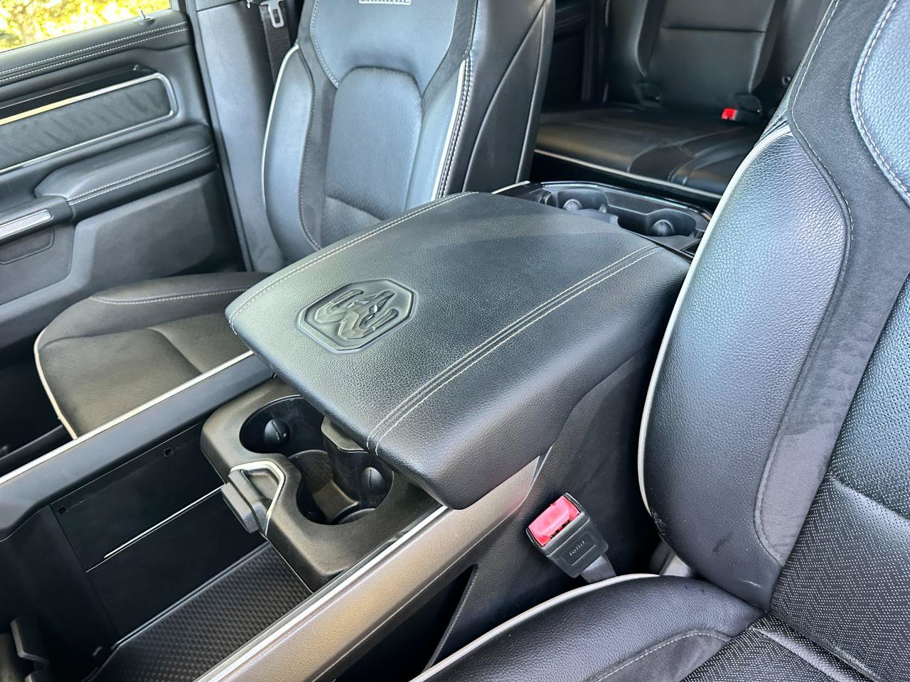Used 2022 RAM 1500 Laramie w/ Sport Appearance Package AWD/4WD image 43
