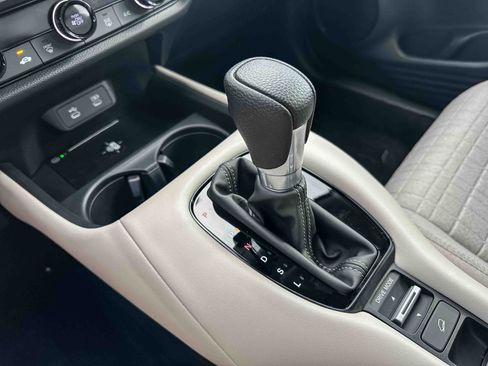 New 2026 Honda HR-V LX image 23