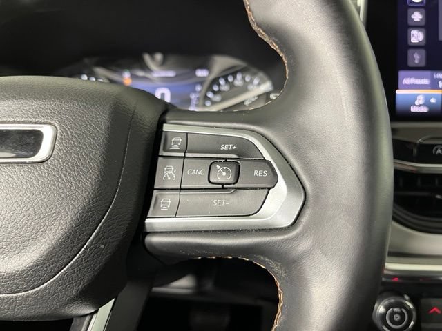 Used 2022 Jeep Compass Limited AWD/4WD image 21