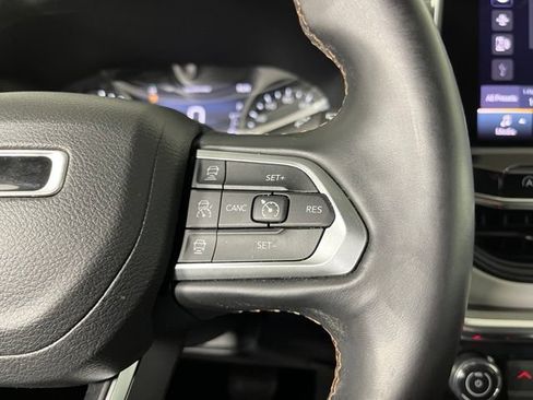 Used 2022 Jeep Compass Limited AWD/4WD image 21