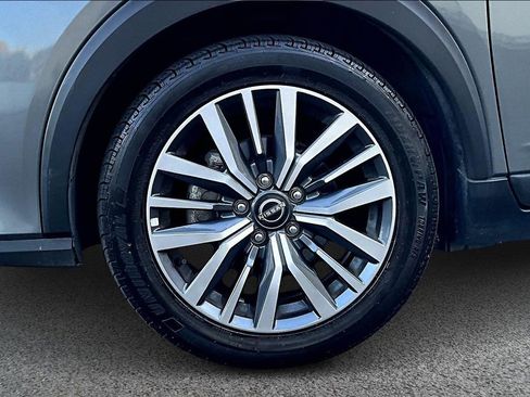 Used 2022 Nissan Kicks SV FWD image 32