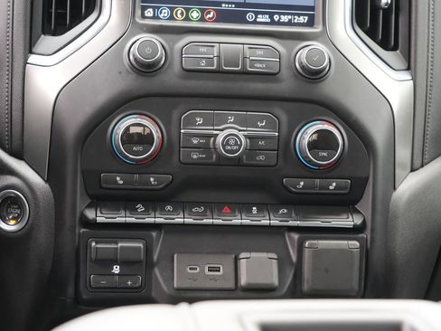 Used 2020 Chevrolet Silverado 1500 RST image 26