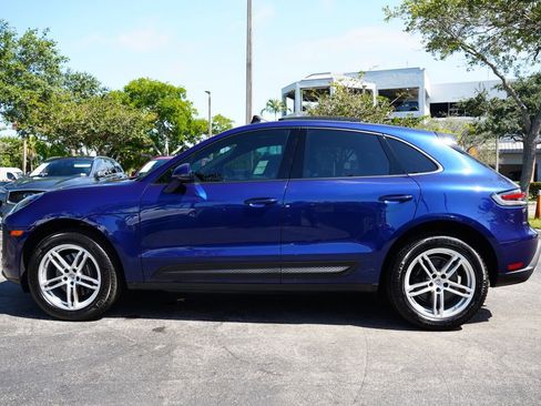 Used 2024 Porsche Macan AWD/4WD image 8