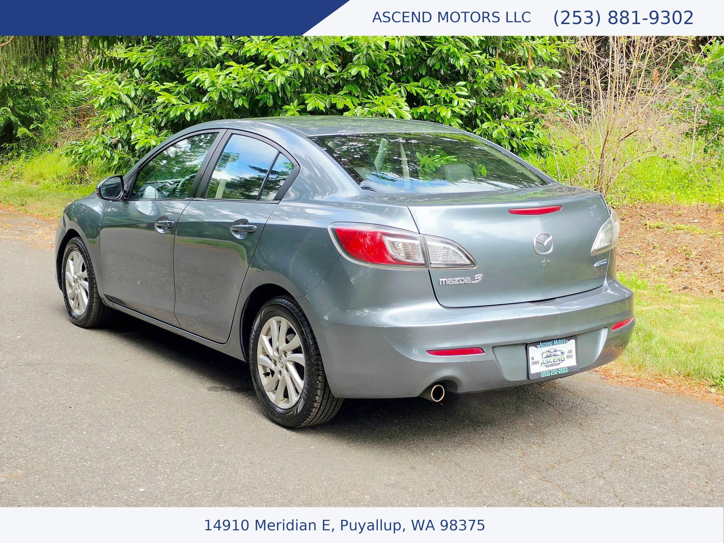 Used 2012 MAZDA MAZDA3 i Grand Touring FWD image 3