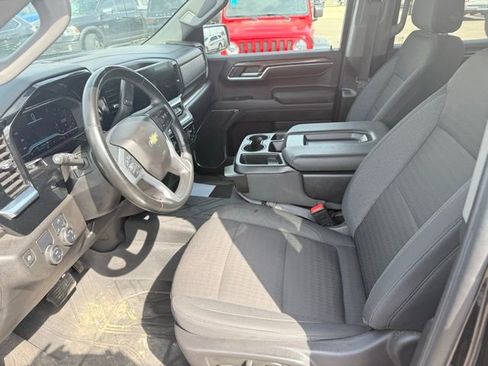 Used 2024 Chevrolet Silverado 1500 LT w/ Protection Package image 5
