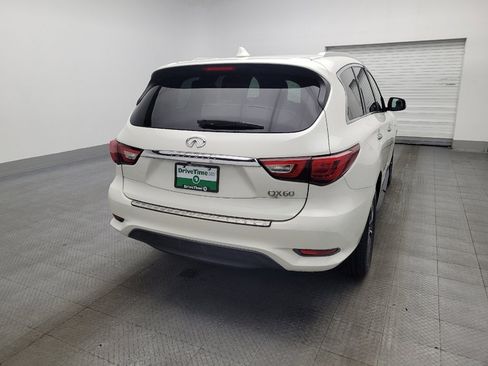 Used 2016 INFINITI QX60 AWD w/ Premium Package image 7