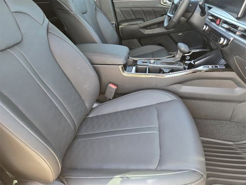 New 2026 Kia Sorento SX image 10