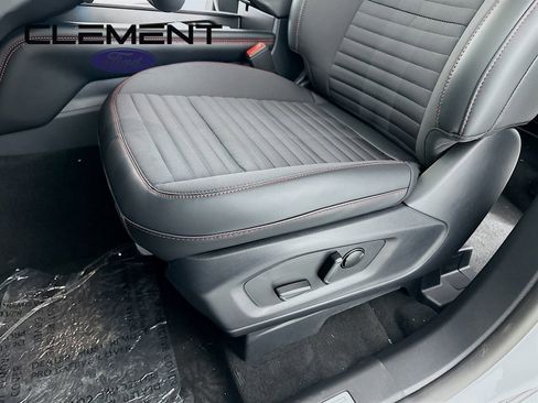 New 2026 Ford Explorer ST-Line image 27