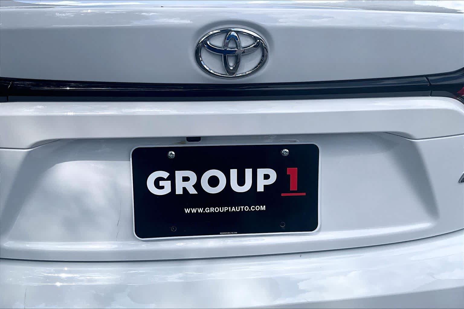 Used 2025 Toyota Corolla LE FWD image 33
