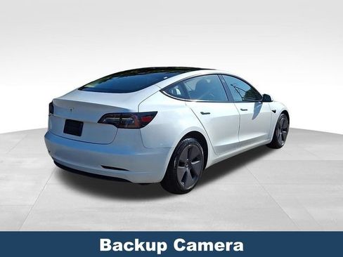Used 2023 Tesla Model 3 Standard Range RWD image 7
