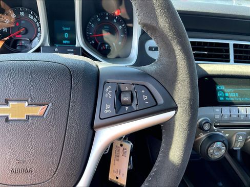 Used 2015 Chevrolet Camaro Z/28 RWD image 21