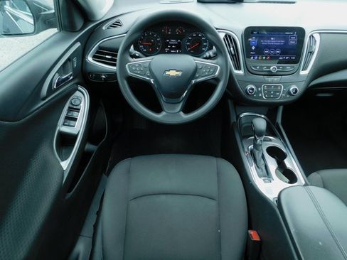 Used 2023 Chevrolet Malibu LT image 14