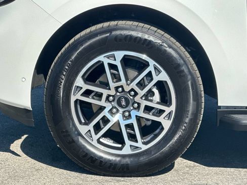Certified 2025 Ford Expedition Active RWD image 26