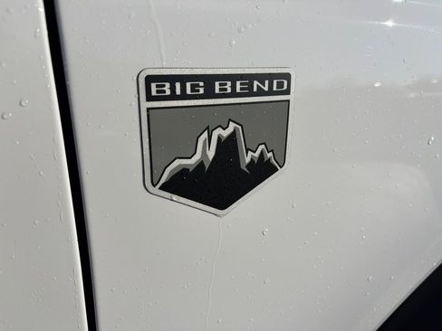 Used 2025 Ford Bronco Big Bend image 9