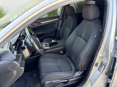 Used 2018 Honda Civic Sport image 17