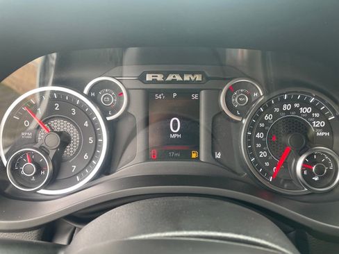 New 2026 RAM 1500 2WD Crew Cab image 14