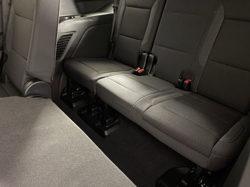 New 2026 Chevrolet Tahoe LS w/ LPO, Dark Essentials Package AWD/4WD image 24