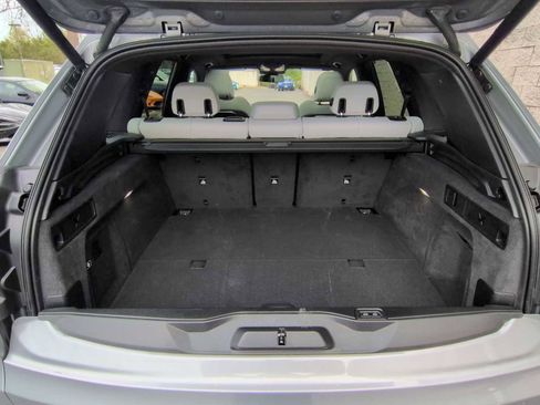 Used 2025 BMW X5 xDrive50e w/ Executive Package image 37