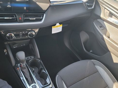 New 2026 Chevrolet TrailBlazer LT FWD image 22