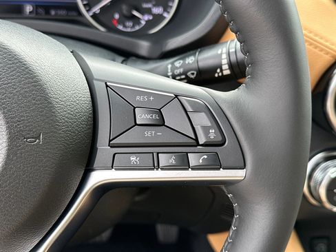 New 2025 Nissan Sentra SV w/ SV Premium Package image 26