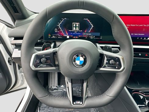 Used 2026 BMW 530i xDrive 530i xDrive w/ Executive Package image 11